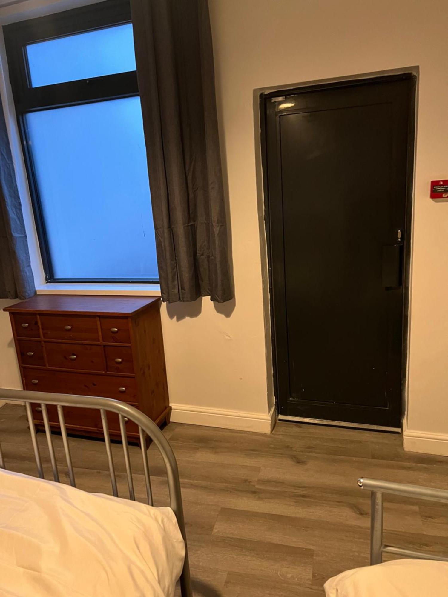 2 Bedroom Town Apartment Ipswich Exterior foto